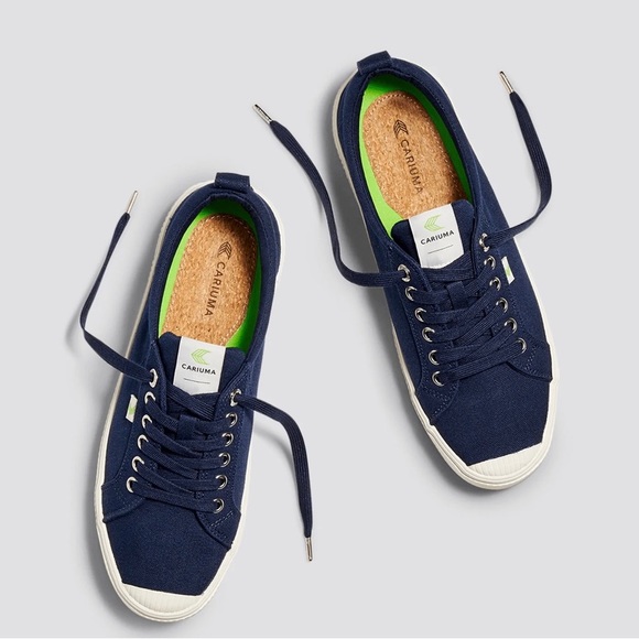 COPY - NWT Cariuma navy blue shoes. Size 7 - Picture 2 of 9